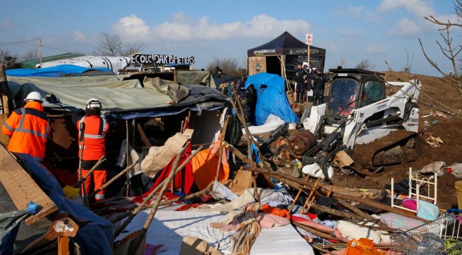 U.K. & France News | Migrants & Refugees